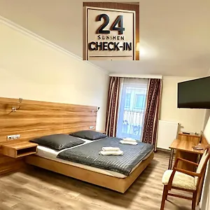 Otel Kennedy **