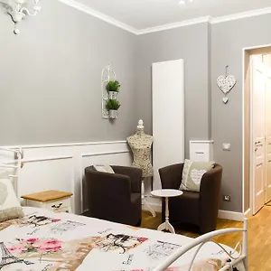 Apartment Amando, Bucharest