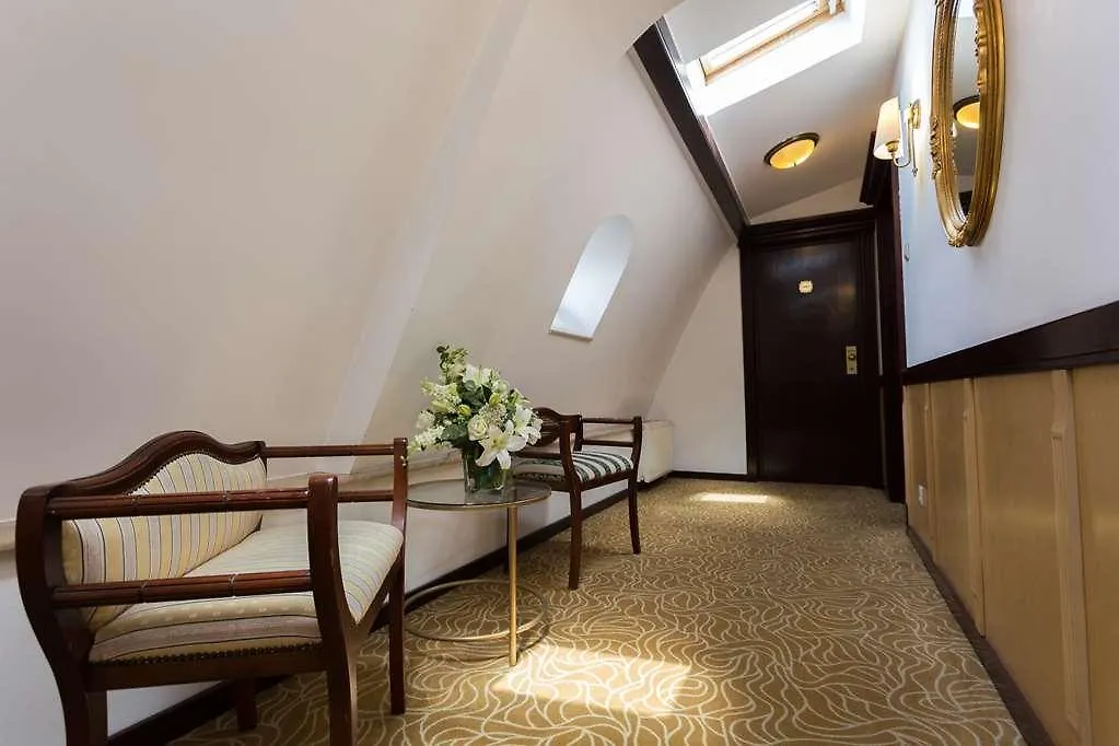 ****  Hotel Venezia By Zeus International Bucareste Roménia