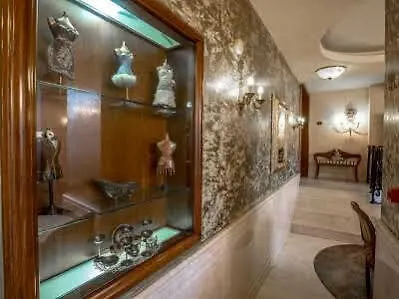 Hotel Venezia By Zeus International Bukarest